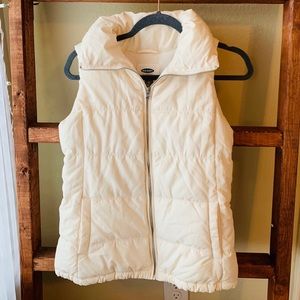 Old Navy White Puffer Vest